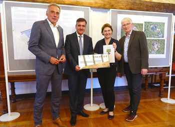Staatssekretärin Stefanie Pötzsch übergibt Fördermittel zum Umbau des Schloss Wernigerode