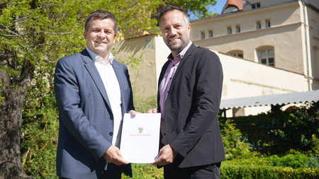 Minister Sven Schulze und Hardy Puls, Geschäftsführer der Marketing Kongress und Tourismus GmbH