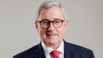 Staatssekretär Dr. Jürgen Ude