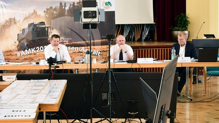 Landwirtschaftsminister Sven Schulze und Staatssekretär Gert Zender bei der Sonder-AMK zum GAP-Strategieplan